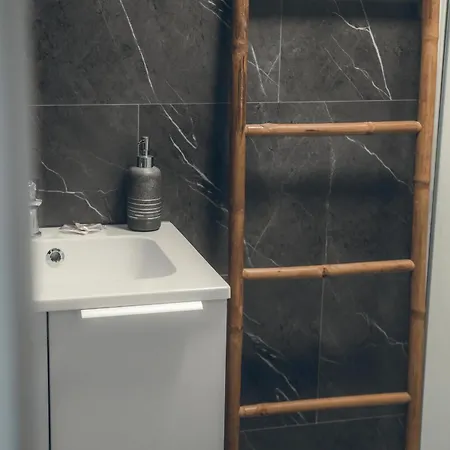 Lava Apartment Poitiers